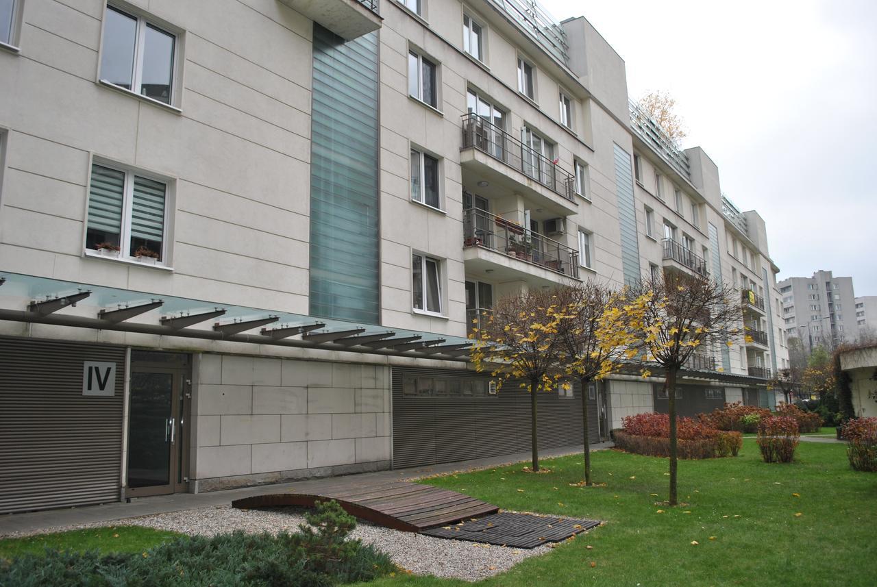 Zoliborz Apartamenty Varsovia Exterior foto